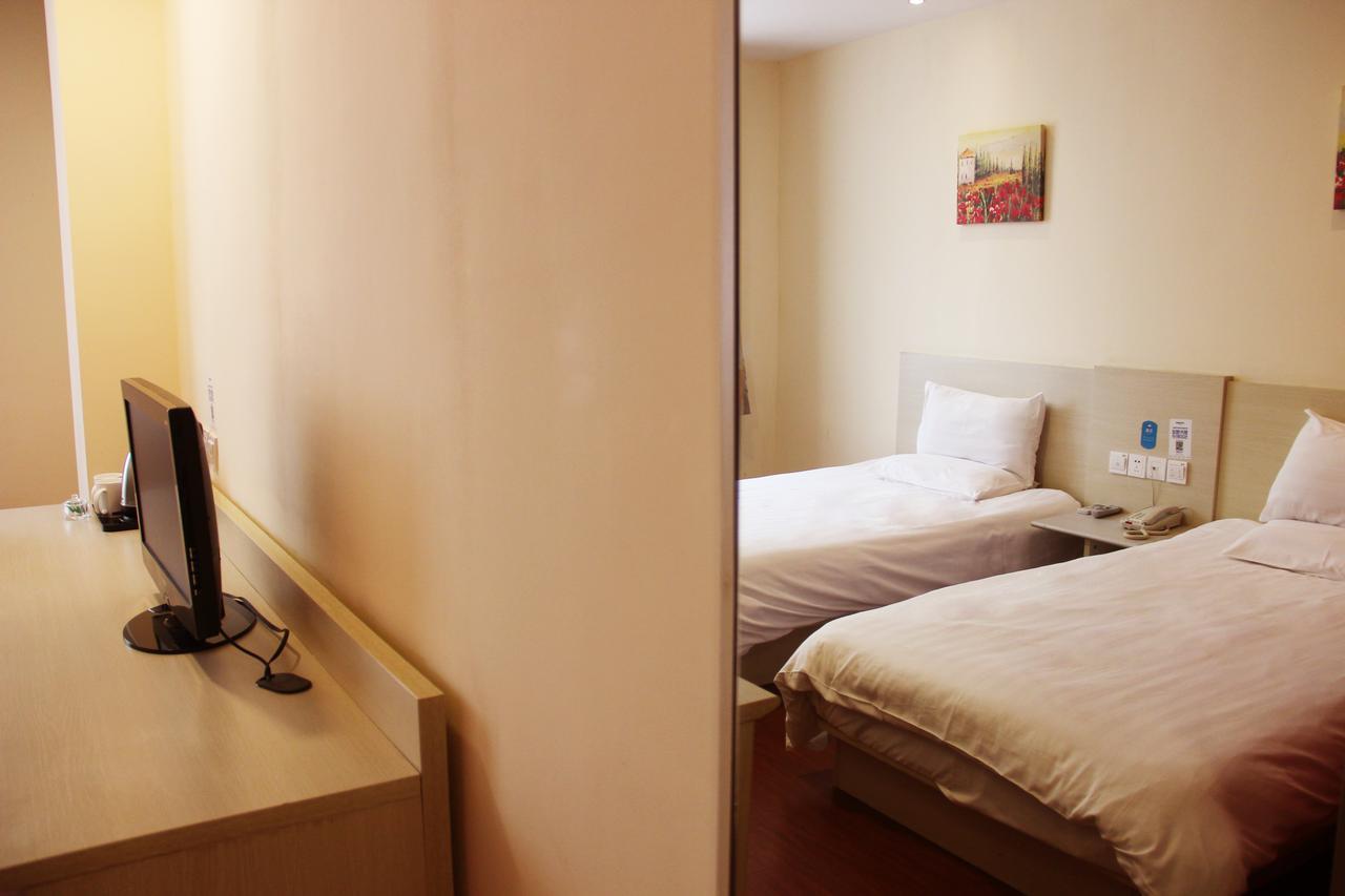 Hanting Express Shanghai Zhabei Park Branch Kültér fotó
