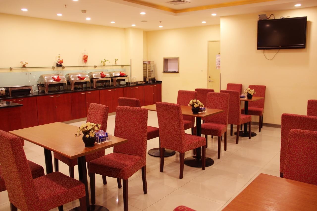 Hanting Express Shanghai Zhabei Park Branch Kültér fotó