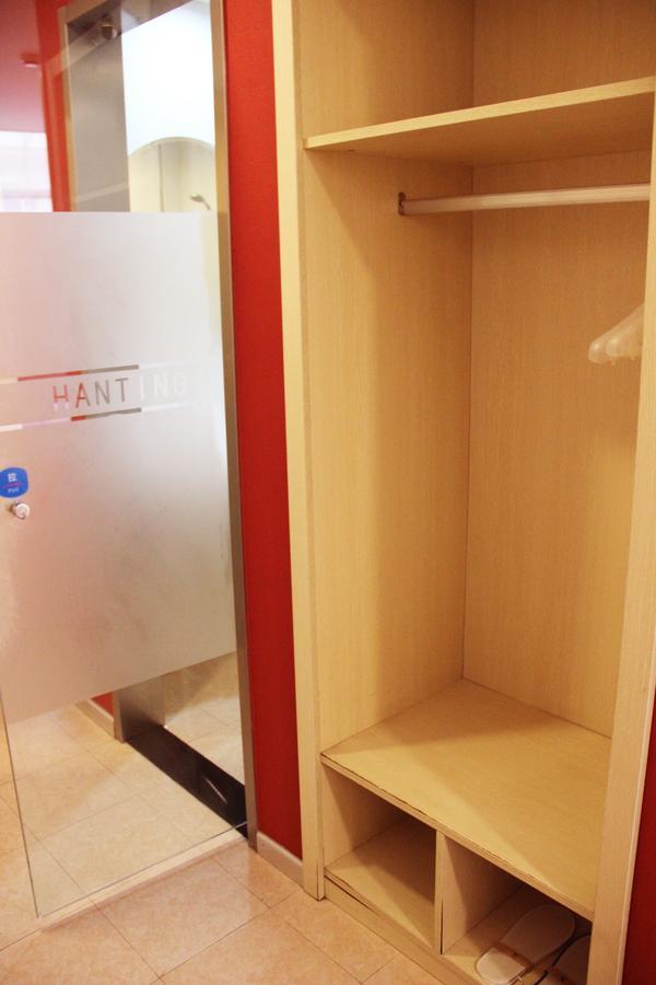 Hanting Express Shanghai Zhabei Park Branch Kültér fotó